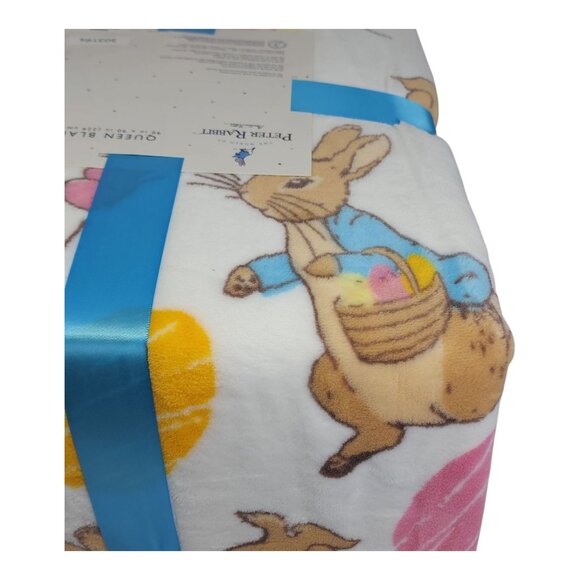 Peter Rabbit Queen Plush Blanket 90"X90" Family Sized Throw Polyester Easter - Picture 6 of 12